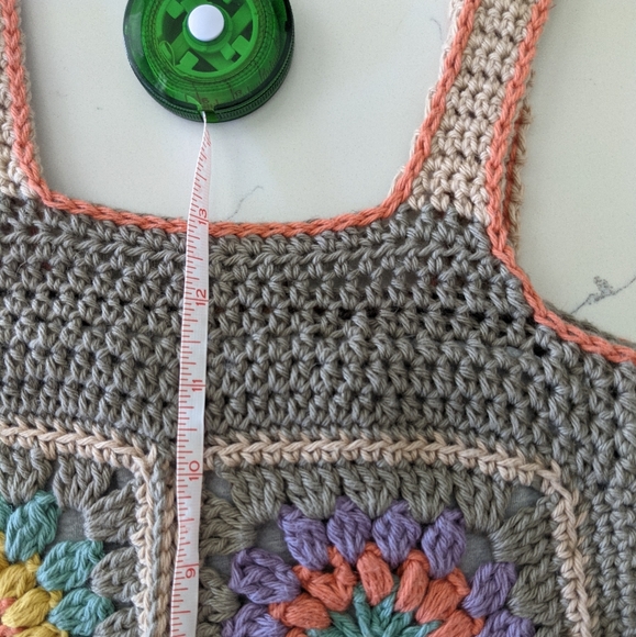 🌼 Handmade Crochet Top 🌼 - Picture 7 of 10